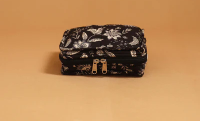 Features of Jewellery Bags